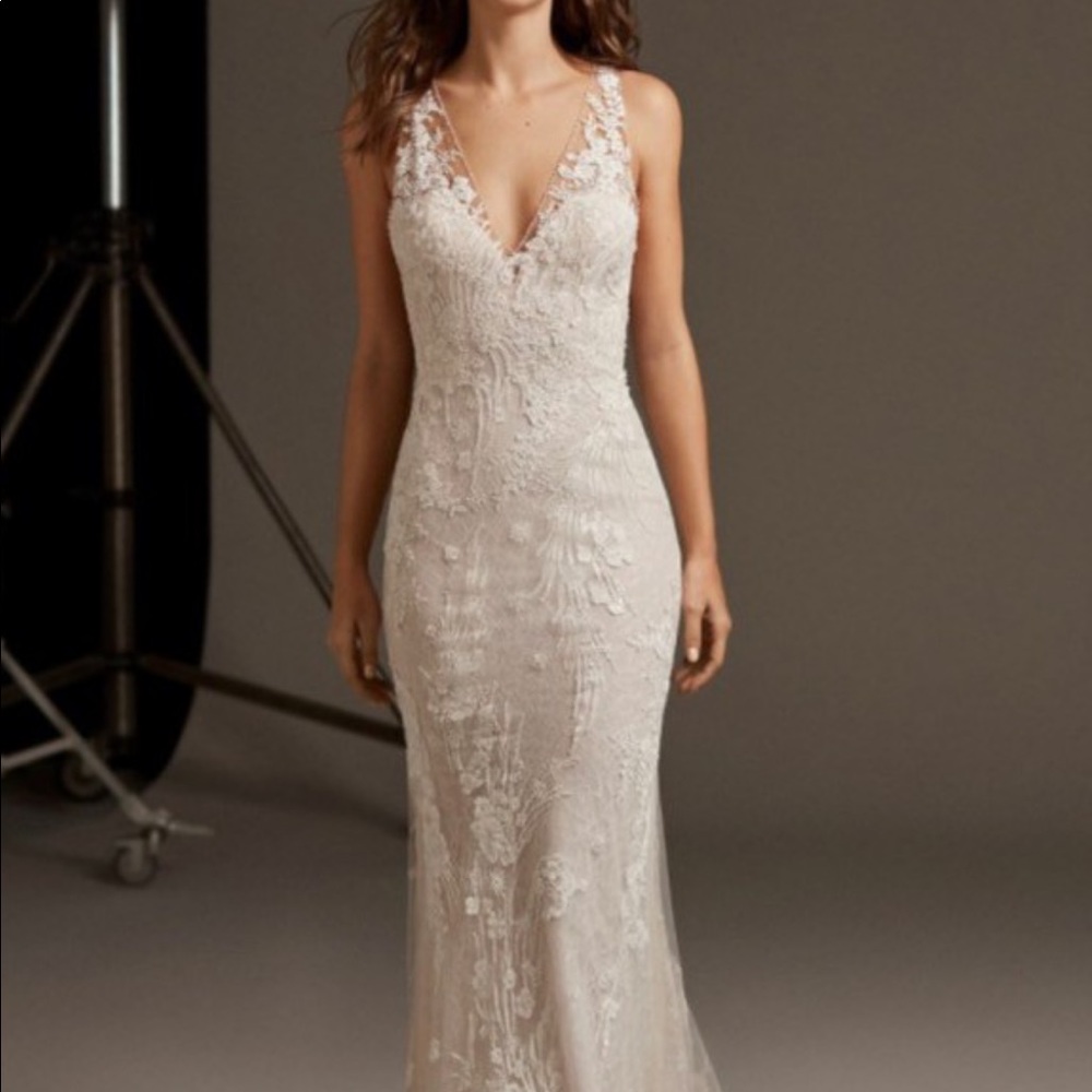 NWT Pronovias “Eos” Dress